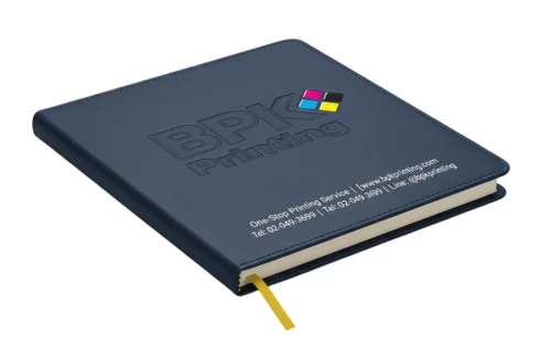 สมุดโน้ตปกหนังเทียมพรีเมียม ปั๊มนูนโลโก้ด้วยเทคนิคฟอยล์เงิน